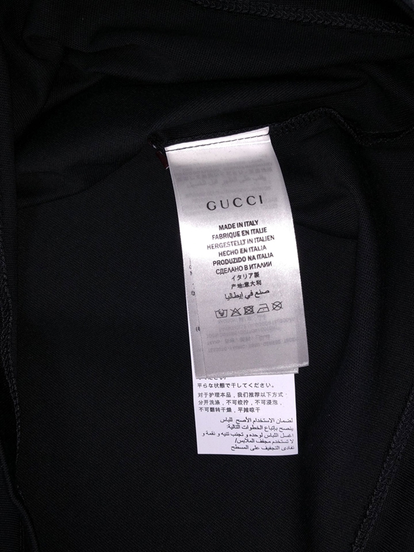 ブランドTシャツ全体デザイン